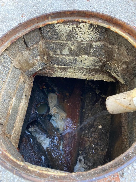 DrainFix 高壓水沖洗磚砌渠井